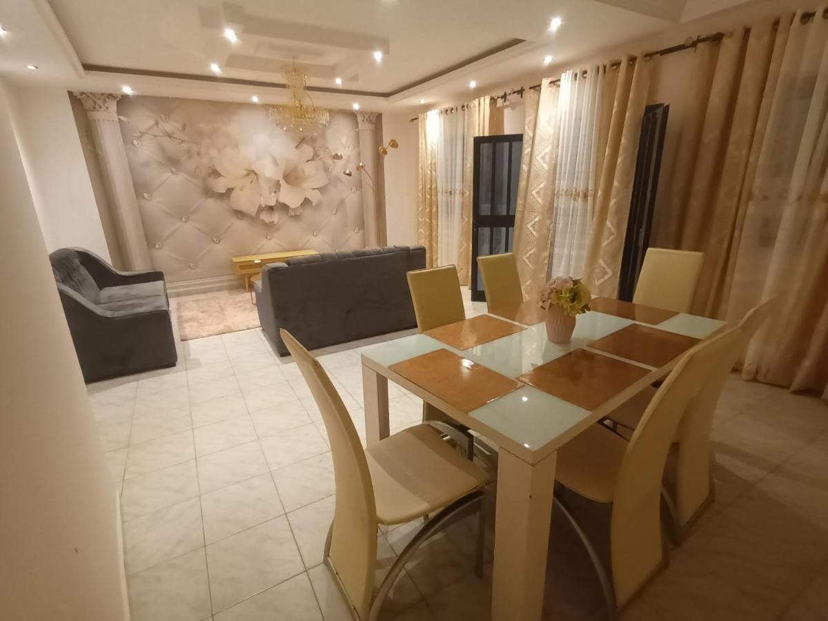 Residence Deluxe Yaoundé Eksteriør bilde